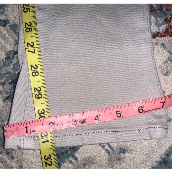 Levis Womens Sz 6M Ultra Low Bootlet Gray Denim Jeans Cotton Stretch Button - Picture 12 of 12